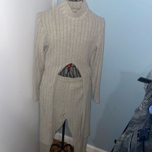 NWOT Light Sweater Material Legging Set